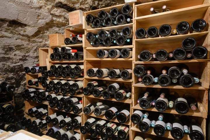 Cave à vin restaurant français Paris