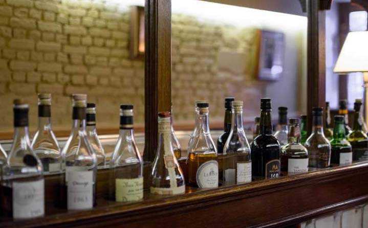Coin bar restaurant Paris